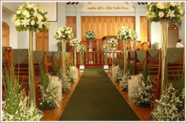 Decoração de Igreja para Casamento em Piracicaba em Piracicaba | Verde