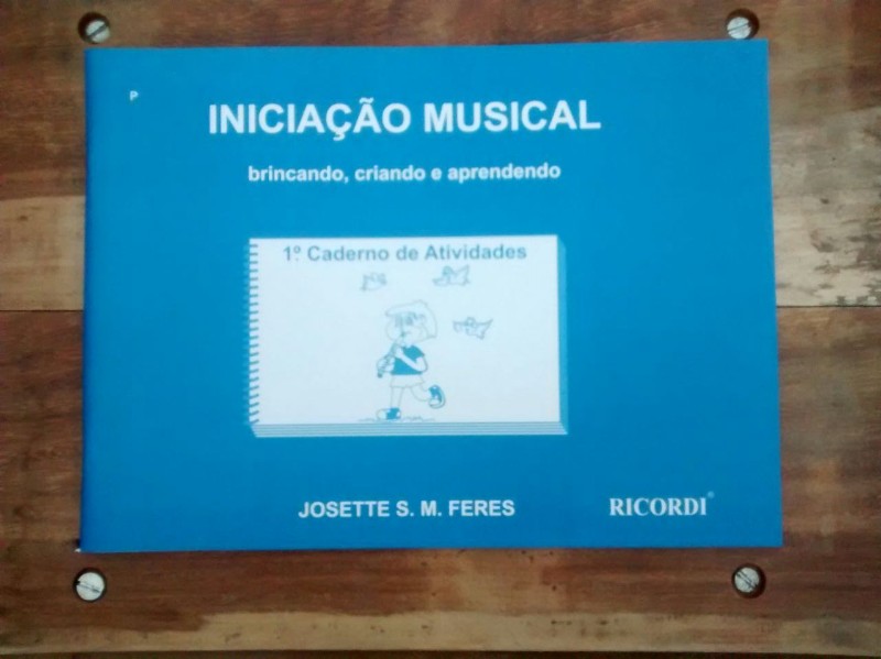 Caderno de Iniciação Musical
