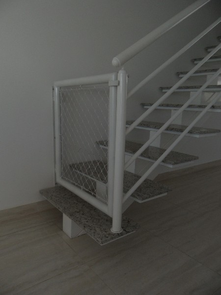 rede-tela-de-seguranca-para-escadas