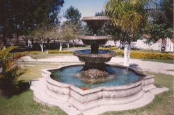 Fonte de Cimento para Jardim