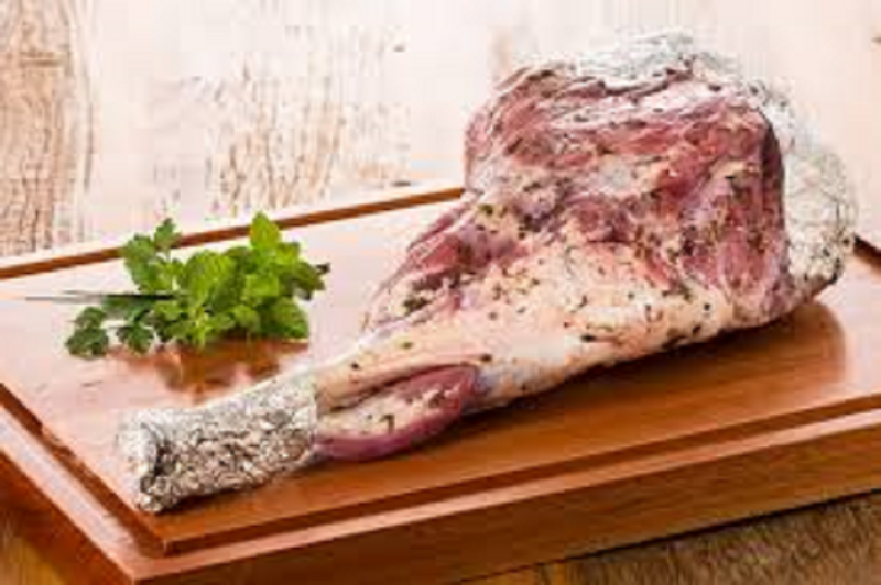 Pernil de Carneiro Cordeiro Temperado em Piracicaba  Casa 