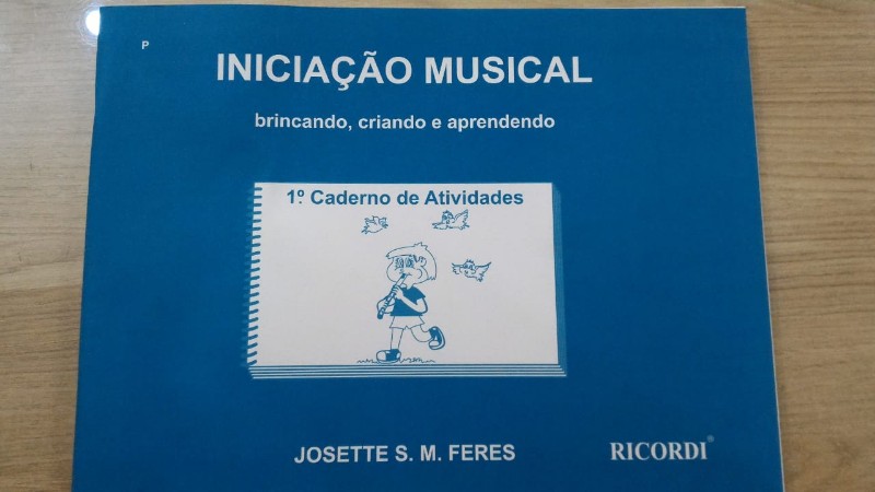 iniciacao-musical-brincando-criando-e-aprendendo-josette-sm-feres