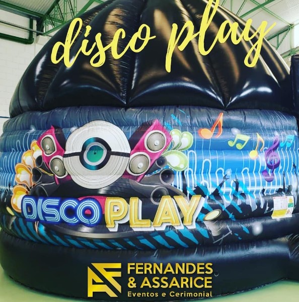 locacao-de-brinquedos-inflaveis-disco-play