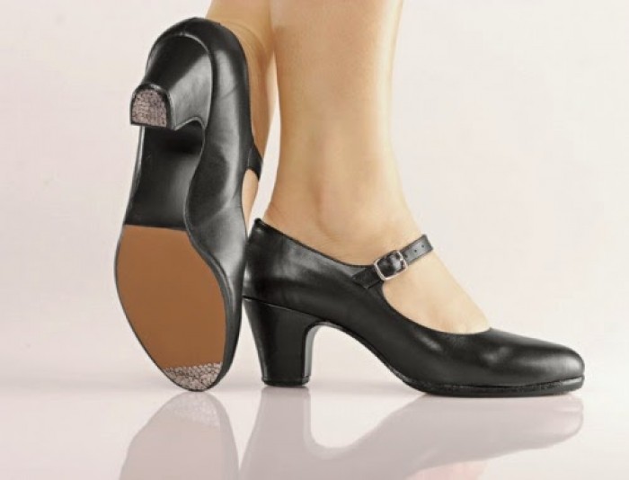 Sapato para Flamenco com tachinha