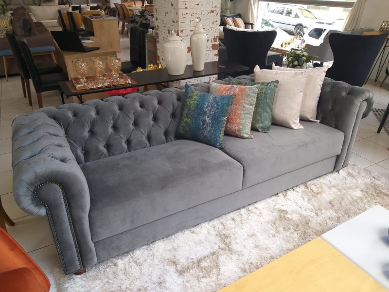 sofa-chesterfield-03-lugares-limeira-tiete-cerquilho