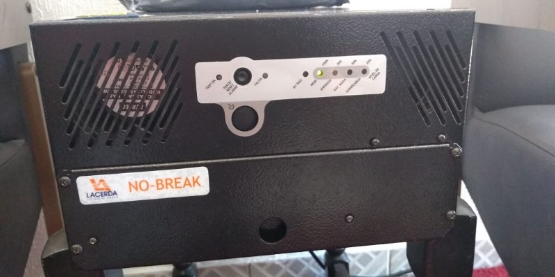 nobreak-lacerda-2-kva-usado-retificado-220v-campinas-limeira-americana