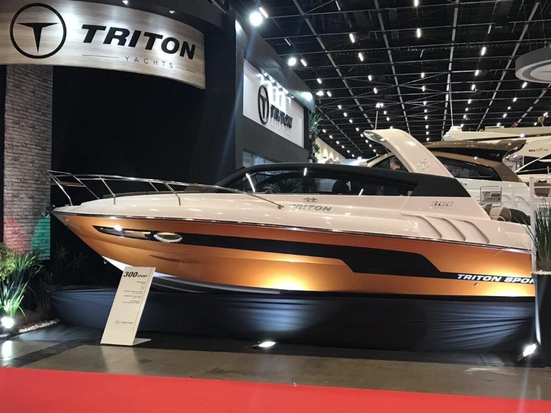 Lancha Triton 300 Sport Capital 