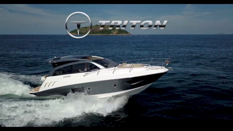 Lancha Triton 370 HT 