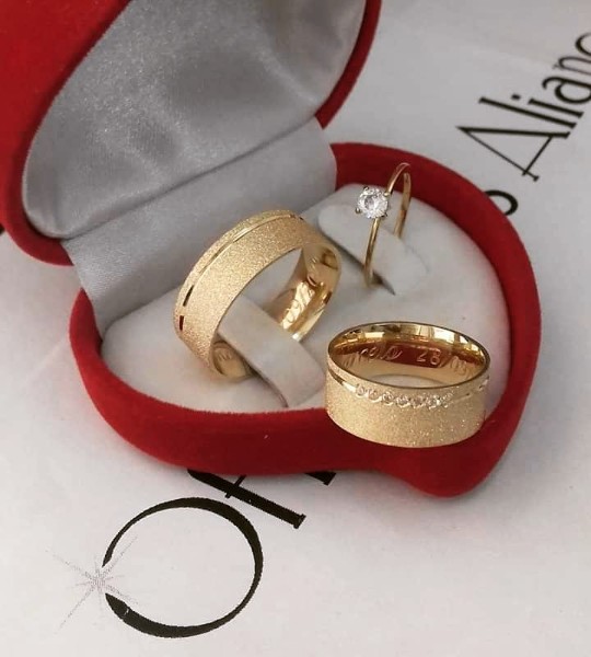 aliancas-em-ouro-18-k-