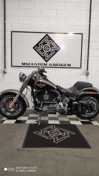 moto-harley-davidson-fat-boy-2016-americana-santa-barbara-campinas