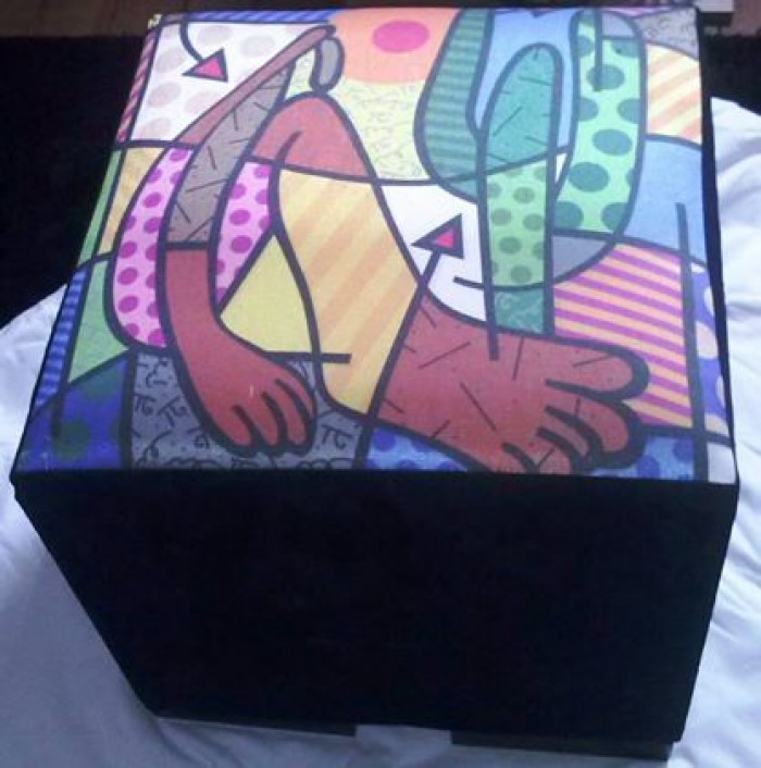 Puff Romero Brito