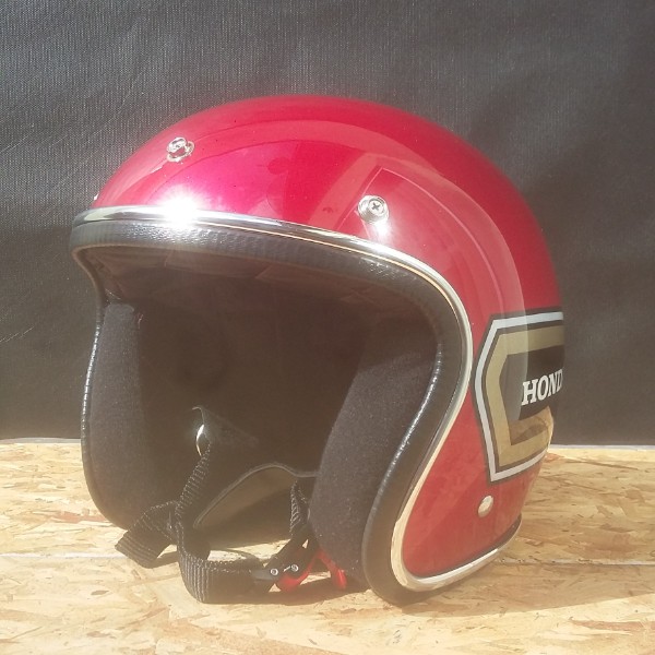 pintura-customizada-em-capacetes-
