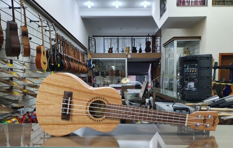 ukulele-soprano-shelby-americana-limeira-campinas-tiete