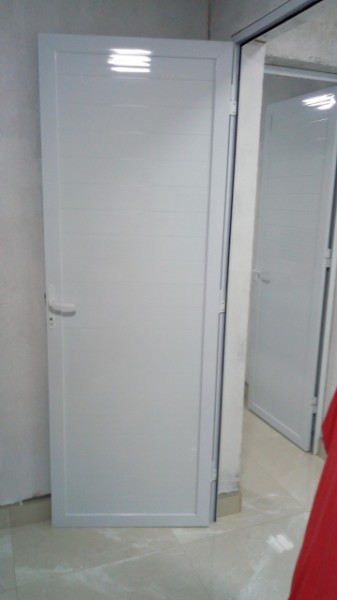 porta-com-batente-em-aluminio-limeira-santa-barbara-sbo-americana