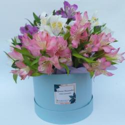 CESTA  DE FLORES