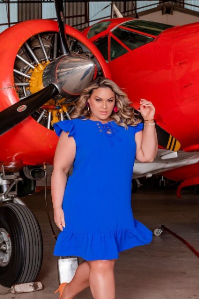 verao-vestido-curto-crepe-air-flow-manga-japonesa-com-detalhe-peplum-e-ilhos-com-amarração-busto