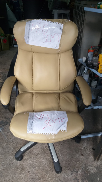 cadeira-presidente-couro-legitimo-restaurada-limeira-americana-sbo-santa-barbara
