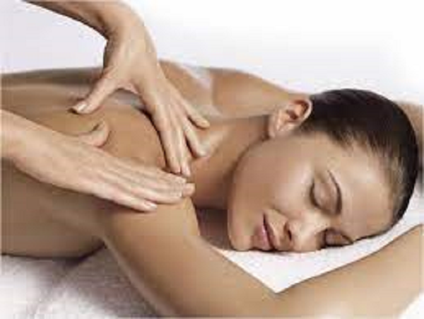 massoterapeuta-massagem-terapeutica
