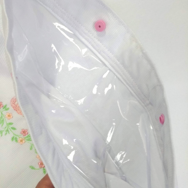 kit-sacos-de-roupas-e-porta-lencos-umedecidos