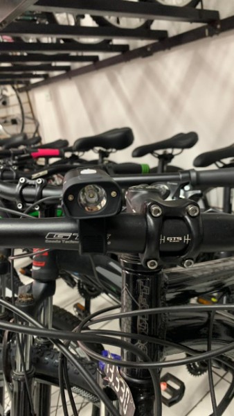 farol-lanterna-sinalizador-para-bicicletas-bike-recarregavel