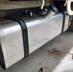 Veiculos - Tanque de Combustível em Inox  - Tanque de Combustível em Inox 