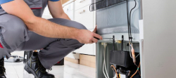 Conserto Manutenção de Refrigerador Geladeira 
