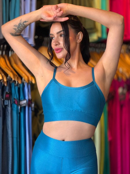 conjunto-legging-e-top-esportivo