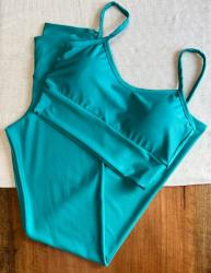 Conjunto legging e top esportivo