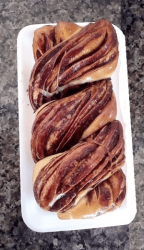 Babka Artesanal de Chocolate e Mel 