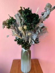 Vaso de flores desidratadas