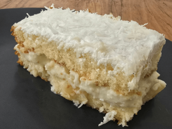 Alimentação - Bolo de Abacaxi  - Bolo de Abacaxi 