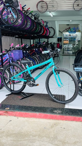 bicicleta-infantil-mtb-aro-24-esportiva-para-passeios-e-trilhas-leves