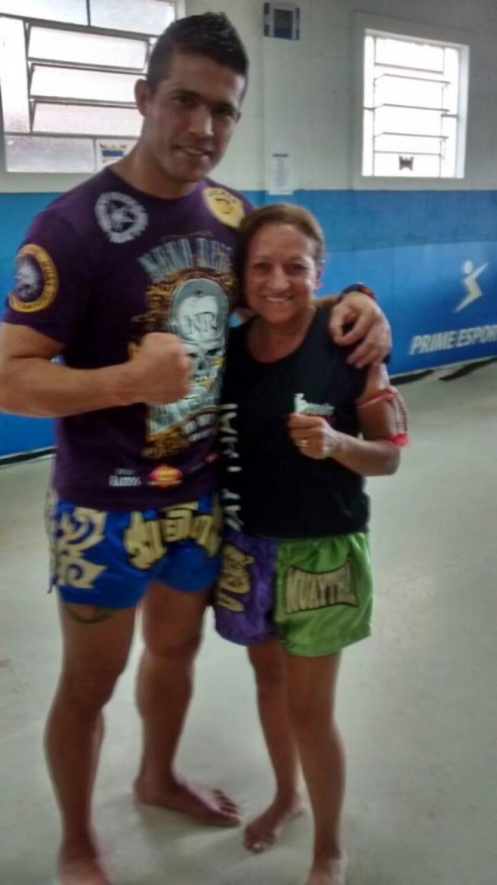 Aula de Muay Thai Terceira idade