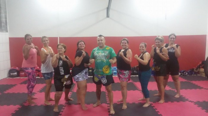 Aula de Muay thai Terceira idadde