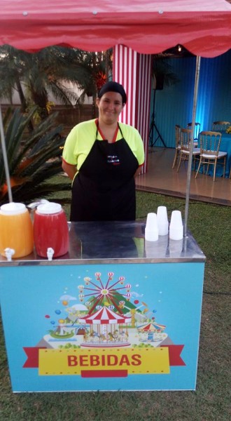 barraquinhas-de-alimentacao-pra-festa-infantil-e-eventos-em-geral