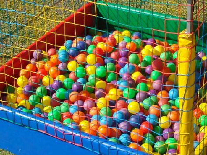 Piscina de bolinhas para Festa Infantil