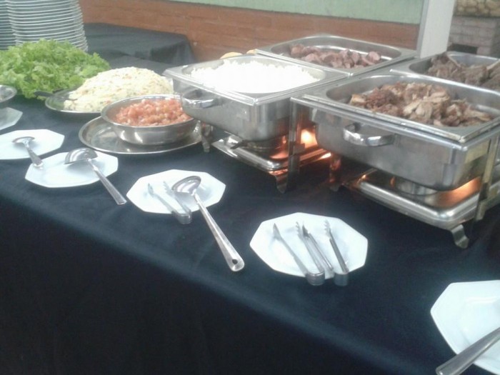 Almoço e jantar para casamento e festas infantil