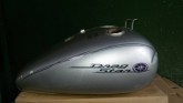 Tanque de Combustível para Moto Drag Star Yamaha usado com Avarias