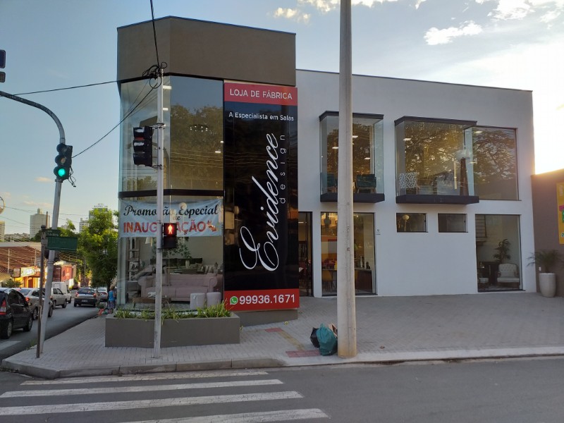 Totem,luminosos,fachada e letras caixas em inox ou galvanizada!