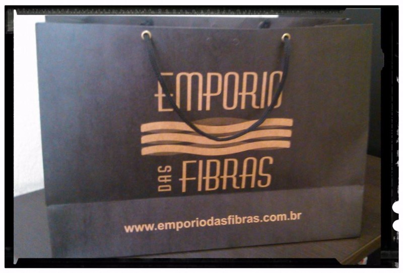 sacolas-de-papel-personalizadas-com-logotipo