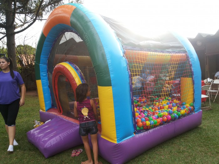 Piscina de bolinhas para Festa Infantil