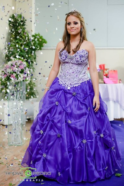 aluguel de vestidos de debutantes em porto alegre rs