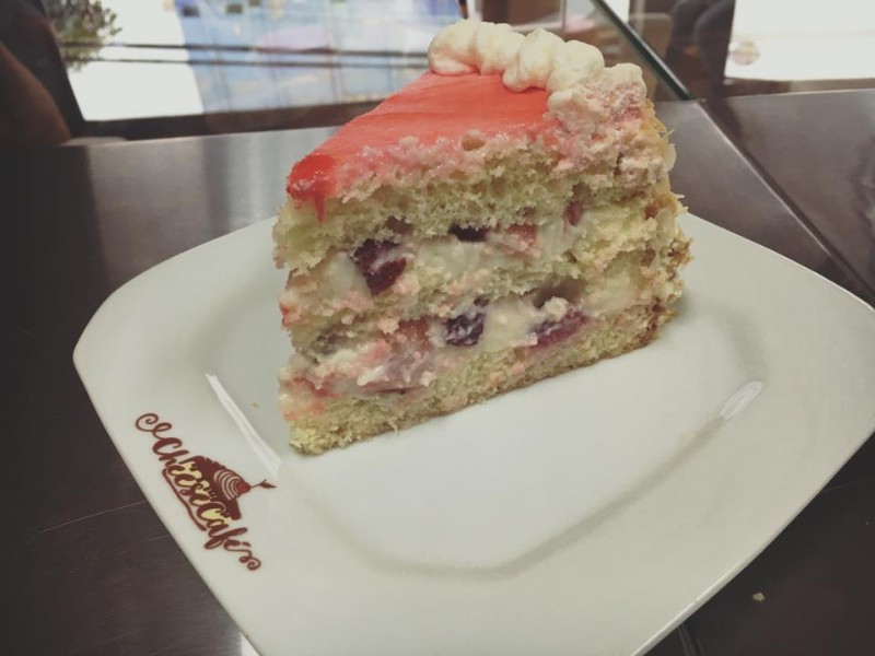 bolos - em  piracicaba bolo de morango