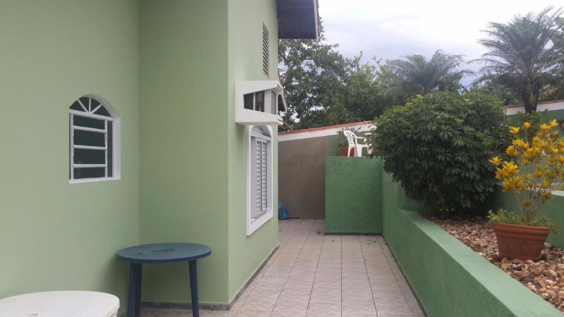 casa-nova-em-aguas-de-sao-pedro