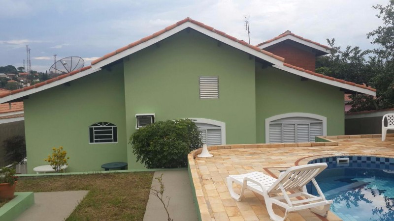 casa-nova-em-aguas-de-sao-pedro