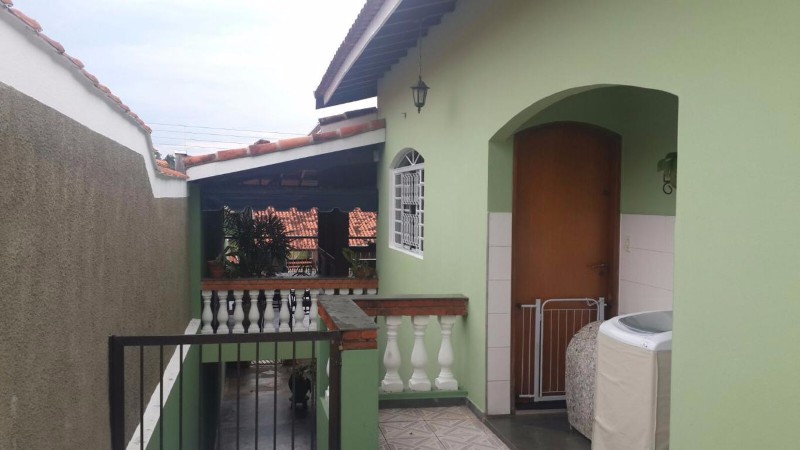 casa-nova-em-aguas-de-sao-pedro