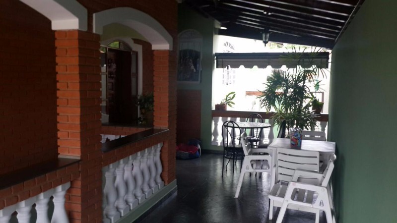 casa-nova-em-aguas-de-sao-pedro