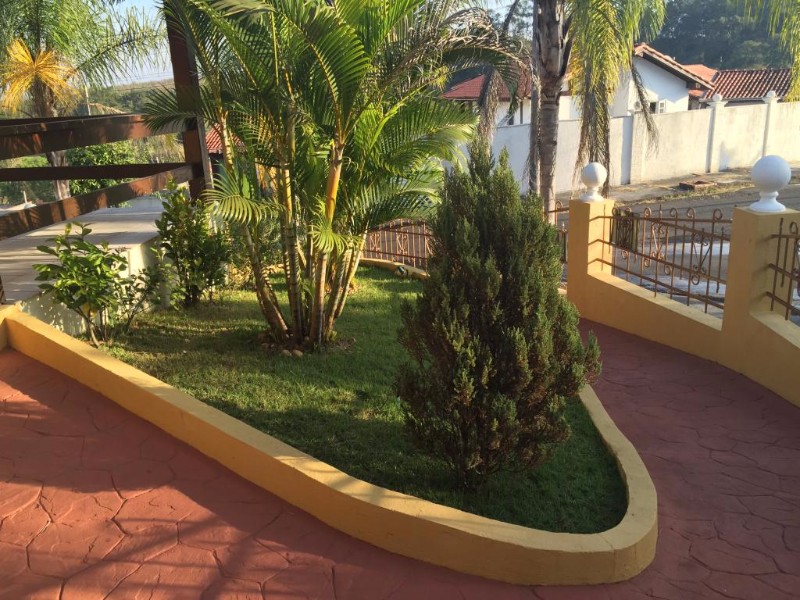 imobiliaria-em-aguas-de-sao-pedro-casa-em-aguas-de-sao-pedro