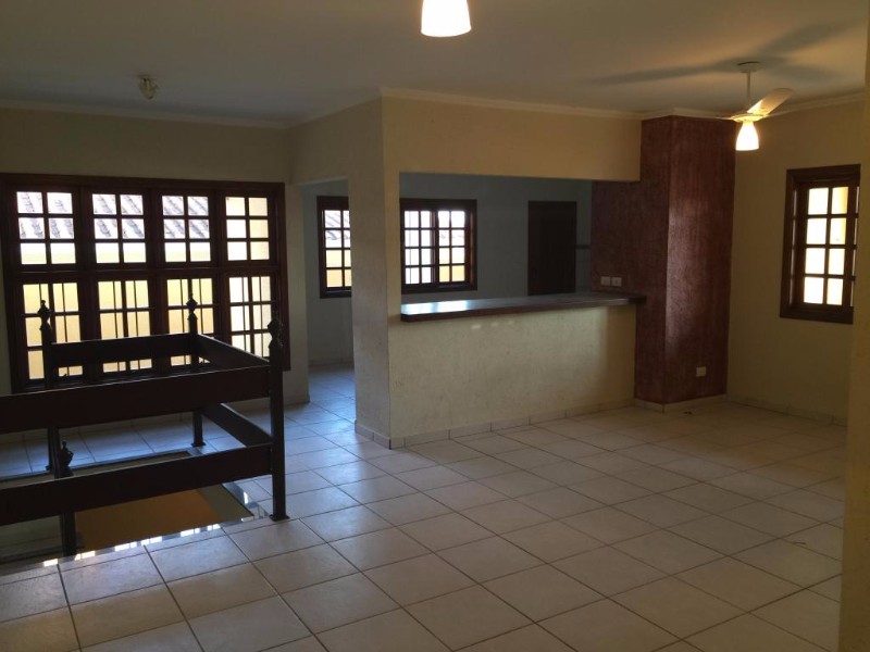 imobiliaria-em-aguas-de-sao-pedro-casa-em-aguas-de-sao-pedro