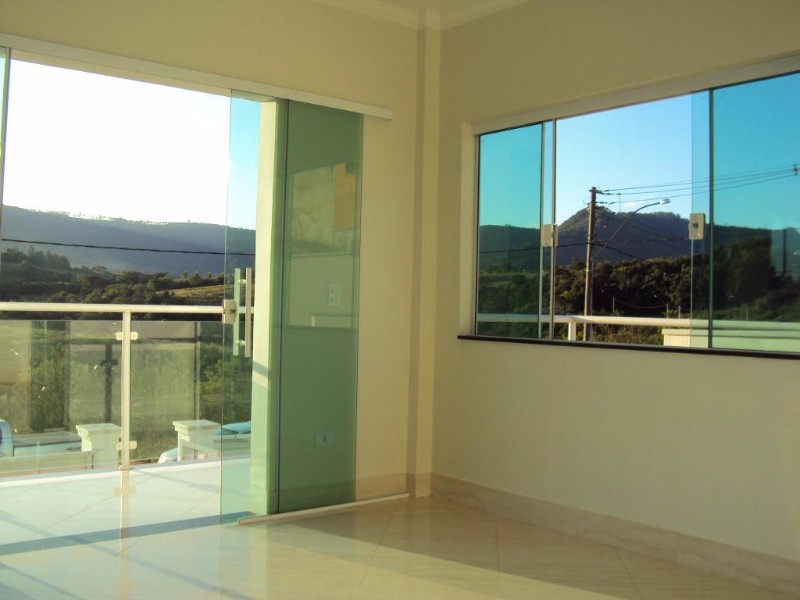 imobiliaria-em-aguas-de-sao-pedro-casa-nova-em-sao-pedro